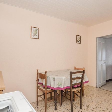 Lovely Apartment In Pietranera With Wifi Exteriör bild