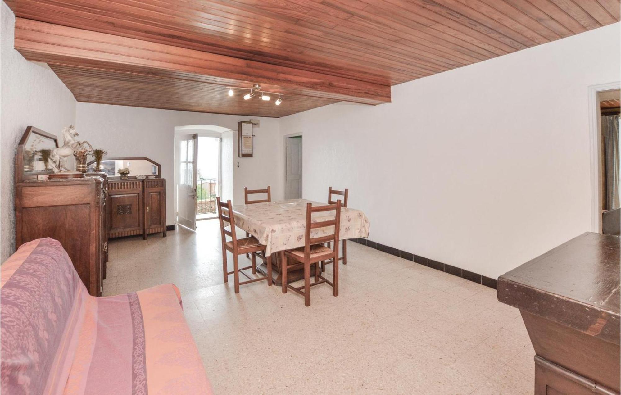 Lovely Apartment In Pietranera With Wifi Exteriör bild